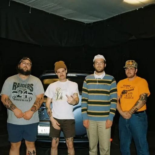 Mom Jeans Concerts in Indio
